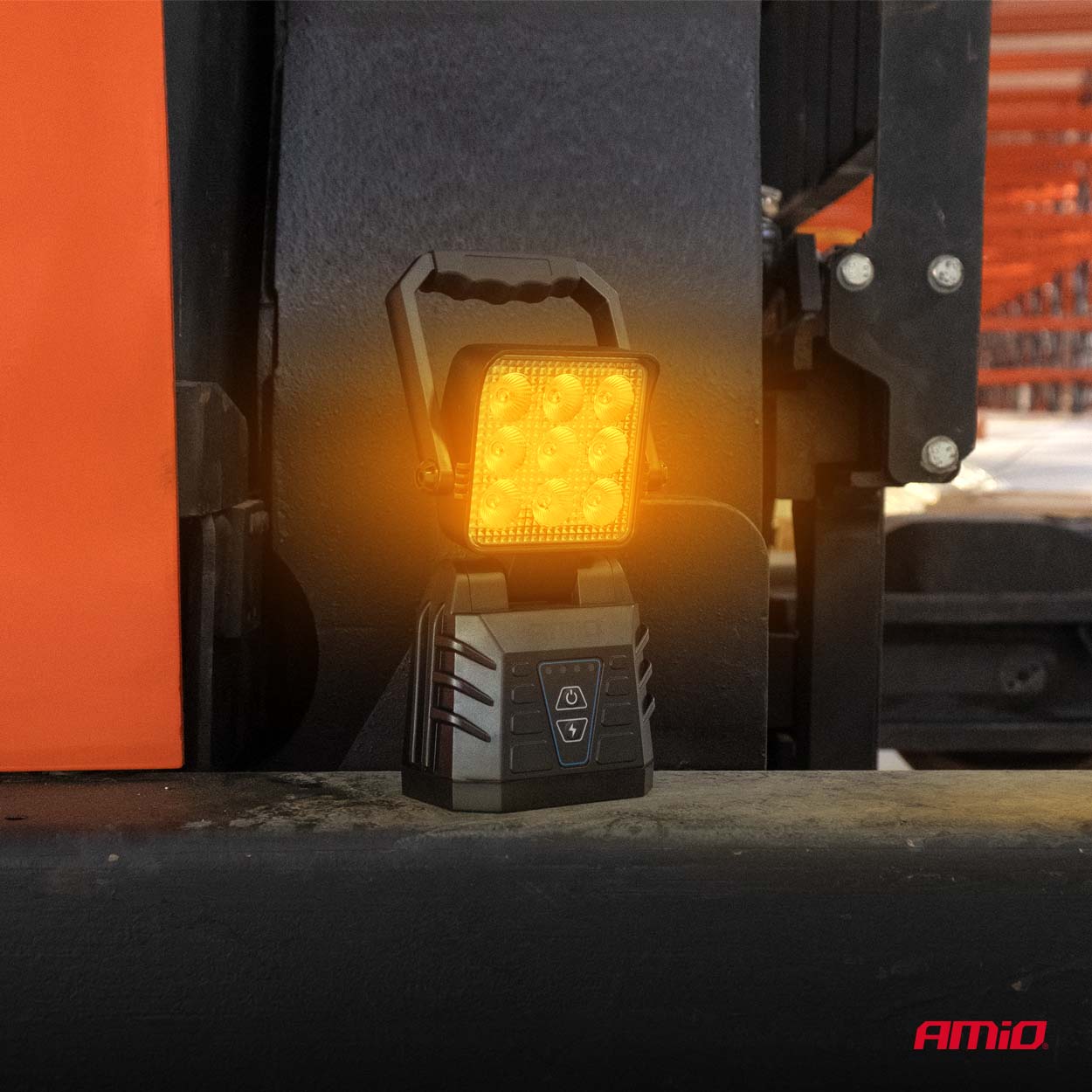 LED-työ- ja merkkivalo 15 W (BATT) AMIO-04865