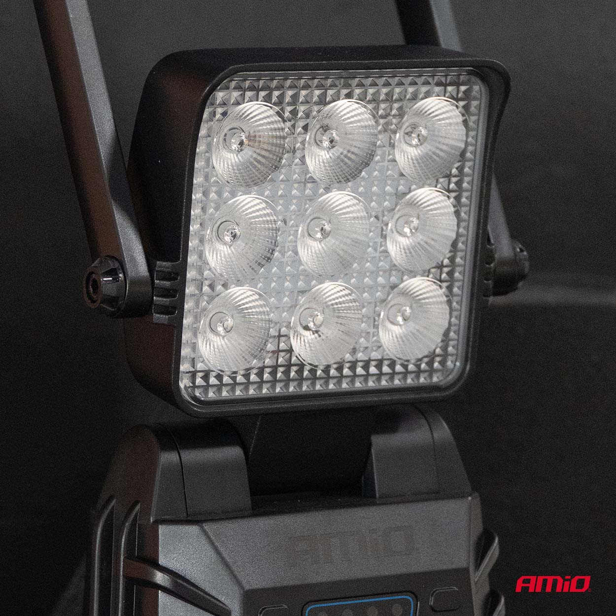 LED-työ- ja merkkivalo 15 W (BATT) AMIO-04865